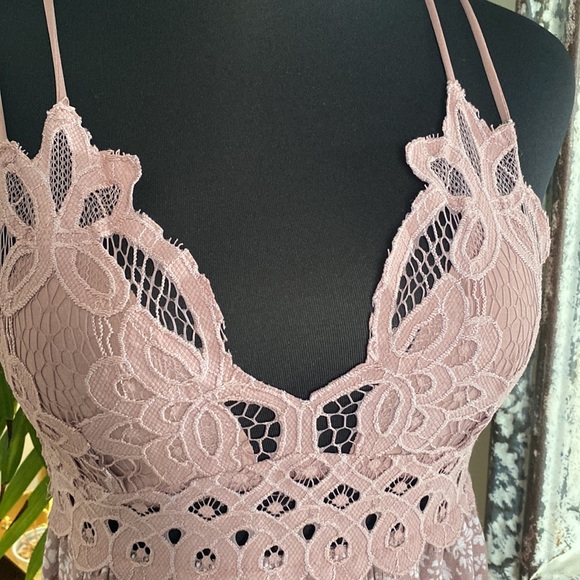 Dusty Rose Lace Floral Midi Dress Adjustable Spaghetti Straps - Picture 4 of 8